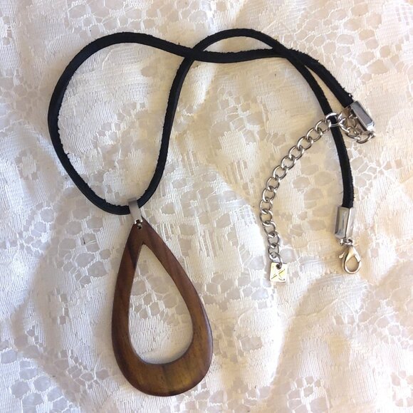 COPY - NEW Bauxo Black Leather Necklace with Brown Handmade Oval Wooden Pendant - Picture 3 of 6